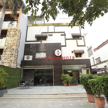 Hotel Capitol Hills - Greater Kailash Delhi New Delhi Exterior photo